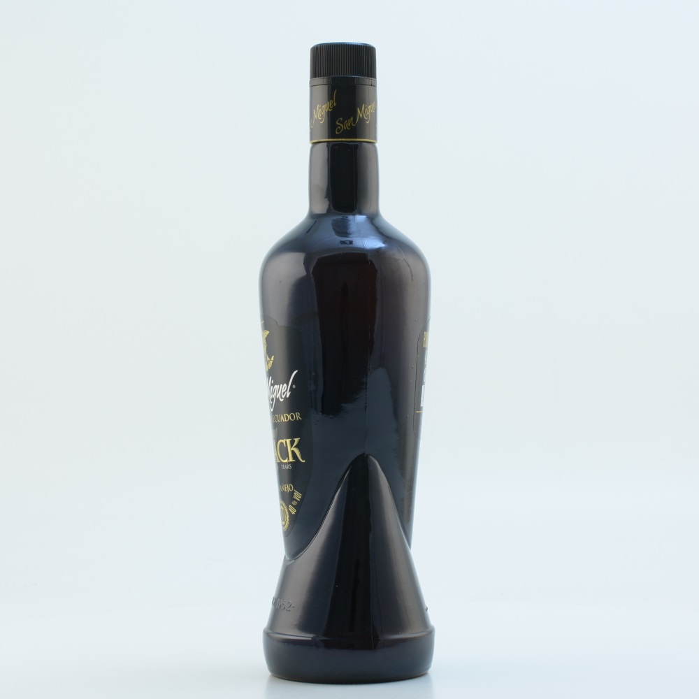 Ron San Miguel Black 7 Extra Añejo Rum 40% 0,7l