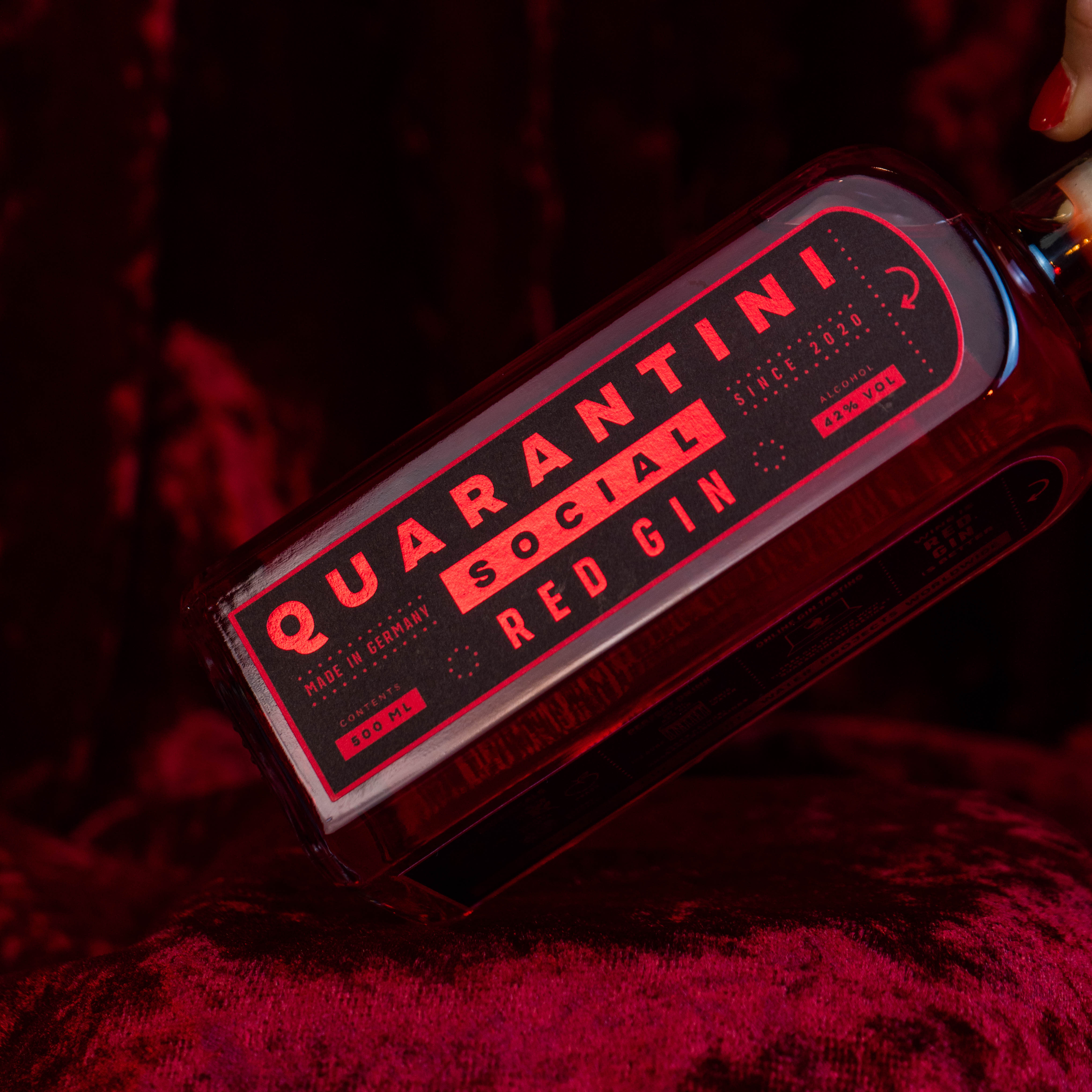Quarantini Red Edition Gin 42% 0,5l