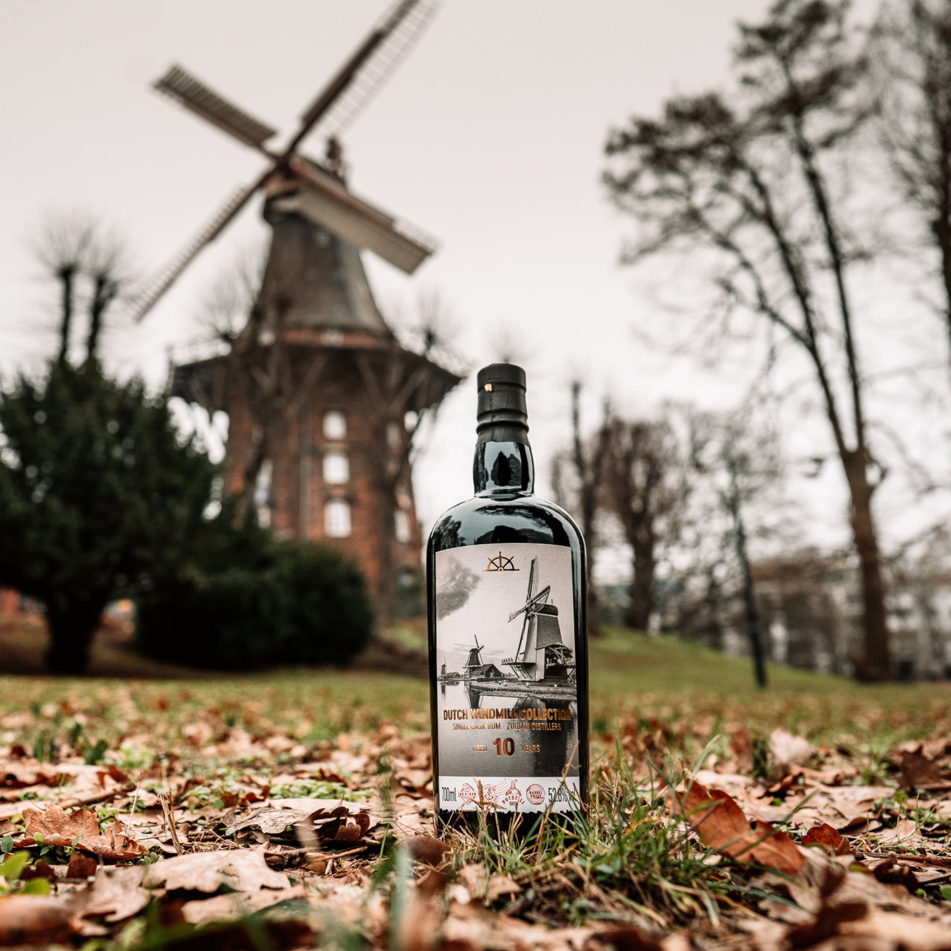 FRC Dutch Windmill Collection Single Cask De Gekroonde Poelenburg 10 Jahre Rum 52,8% 0,7l